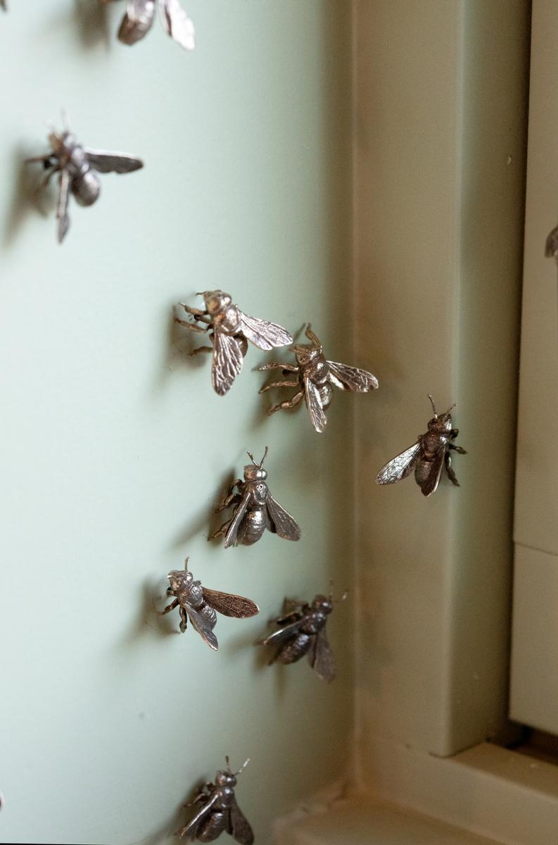 The Keeping of Bees (A Distributed Monument)