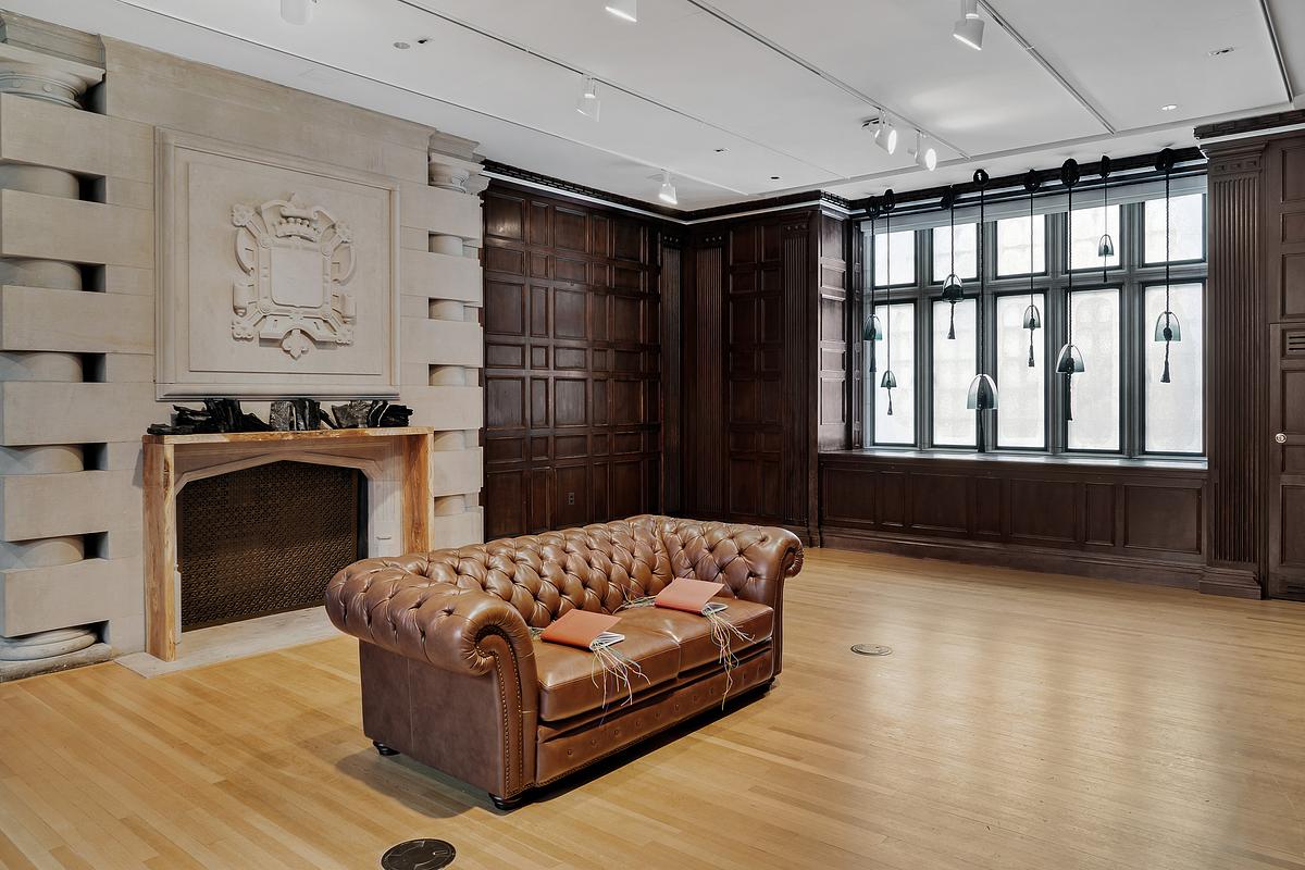 The Chicago Cli-Fi Library at the Neubauer Collegium The Chicago Cli-Fi Library at the Neubauer Collegium